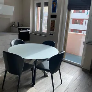 https://casa-stefy-bari.barihotels.org