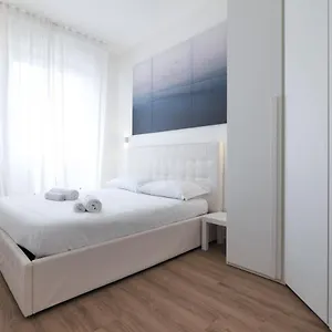 Apartament Primopiano - Padova 320, Mediolan