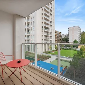 Apartament Limehome Via Stresa, Mediolan